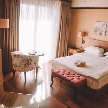 Ida Tas Küçükkuyu